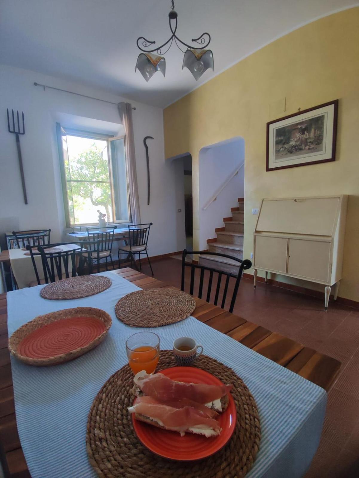 Hostel Eco House San Michele Borgo San Michele  Zewnętrze zdjęcie