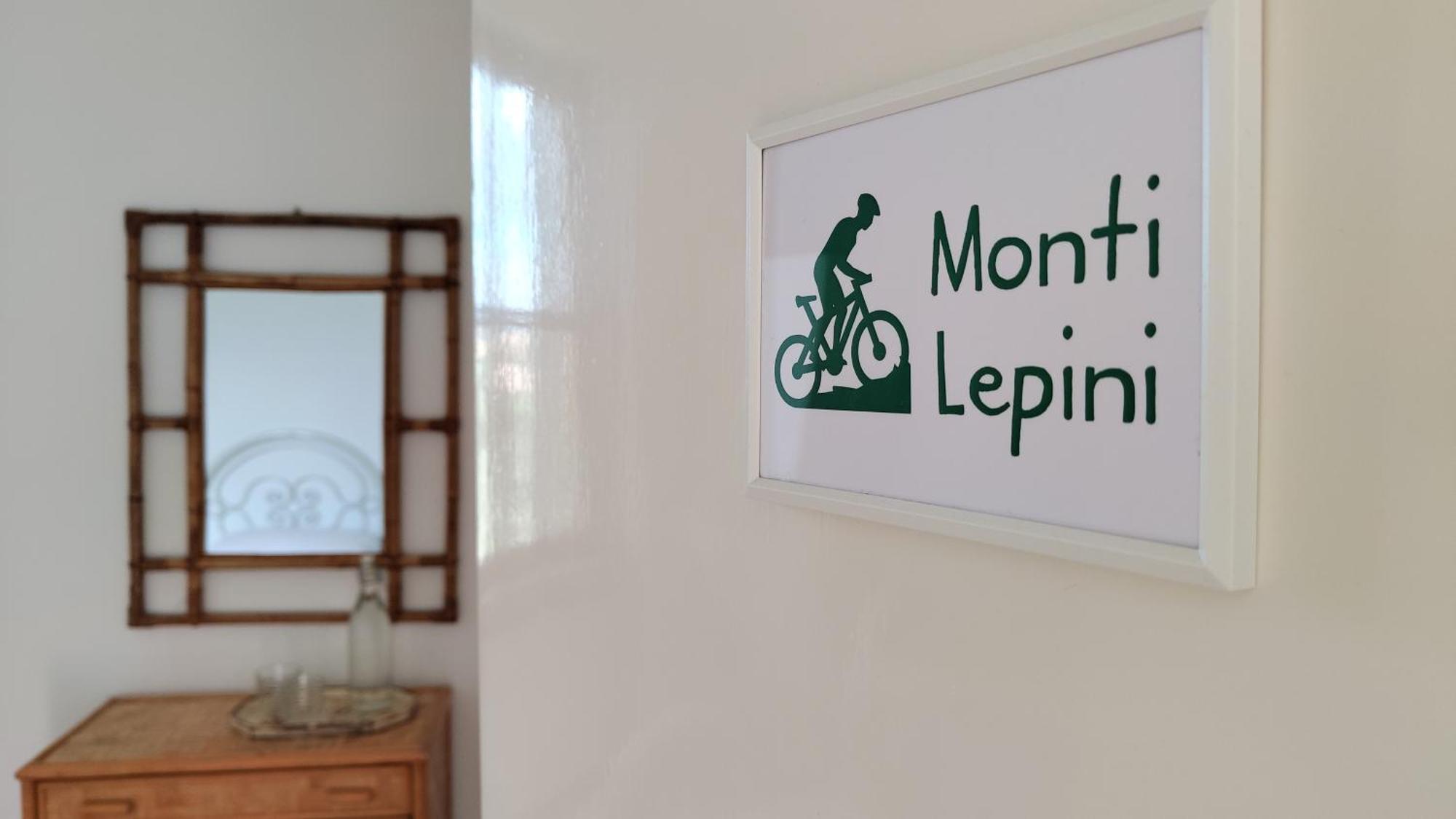 Hostel Eco House San Michele Borgo San Michele  Zewnętrze zdjęcie